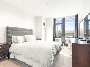 40 Traveler St 303, Boston MA 02118