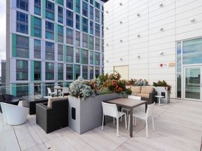 40 Traveler St 303, Boston MA 02118