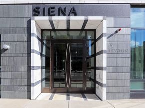 40 Traveler St 303, Boston MA 02118