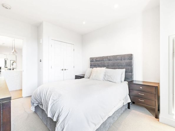 40 Traveler St 303, Boston MA 02118