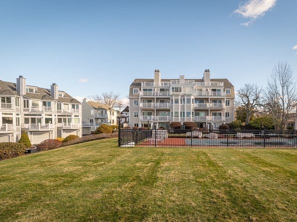 7 Rackliffe St H1, Gloucester MA 01930