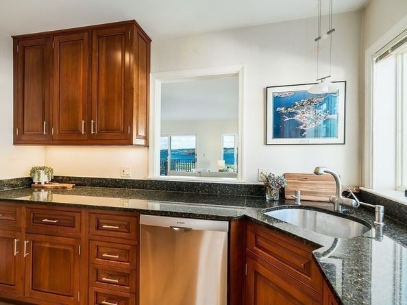 7 Rackliffe St H1, Gloucester MA 01930