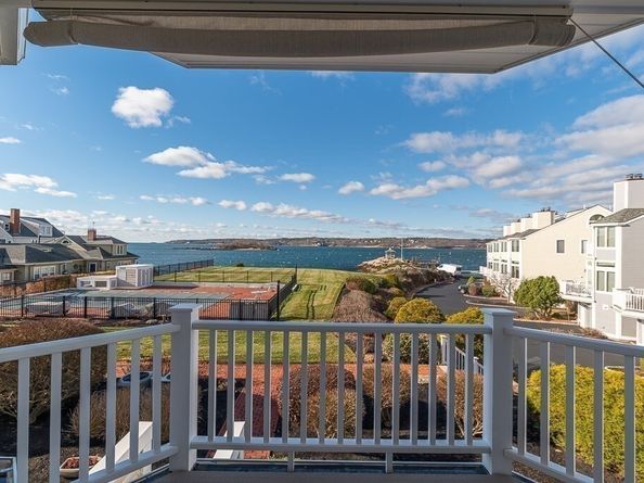 7 Rackliffe St H1, Gloucester MA 01930