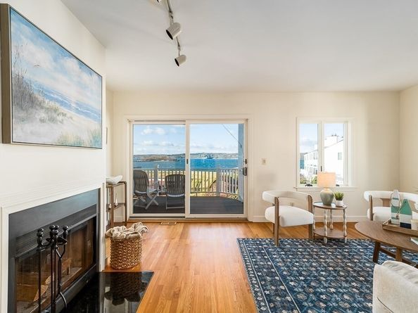 7 Rackliffe St H1, Gloucester MA 01930