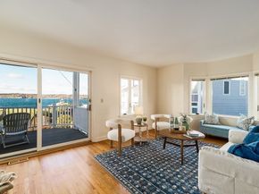 7 Rackliffe St H1, Gloucester MA 01930