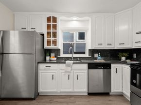 6 Watson St 1, Cambridge MA 02139