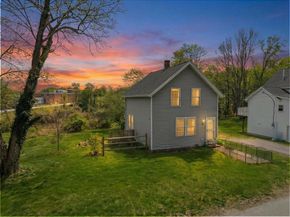 29 Kimball St, Brookfield MA 01506