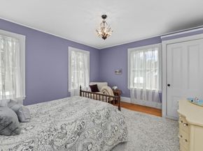 19 Chestnut Ter, Newton MA 02459