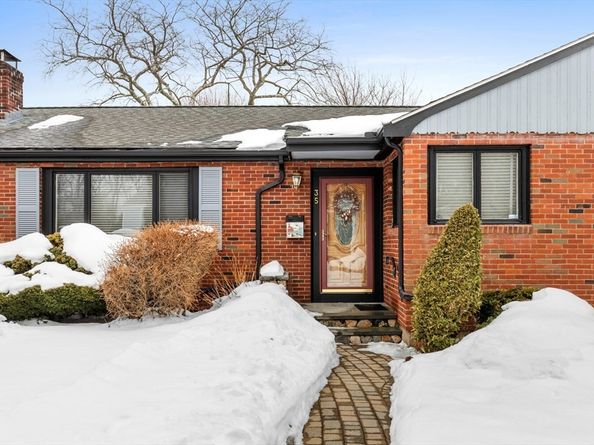 35 Alden Rd, Swampscott MA 01907