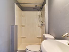 30 Franklin St, Marlborough MA 01752