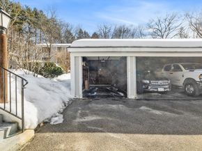 55 Staffordshire Ln B, Concord MA 01742