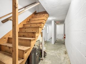 55 Staffordshire Ln B, Concord MA 01742