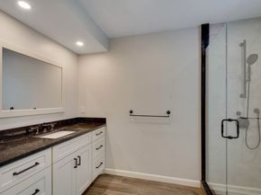 801 Sherwood Forest Ln 801, Saugus MA 01906