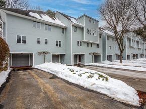 801 Sherwood Forest Ln 801, Saugus MA 01906