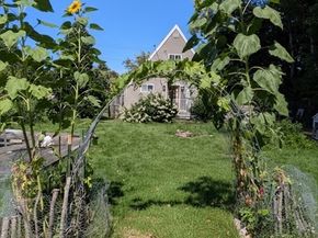 13 Harwood St, Oxford MA 01540