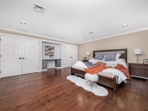 568 Wellesley St, Weston MA 02493