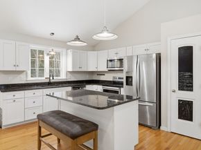 661 Wheelwright Rd, Barre MA 01005