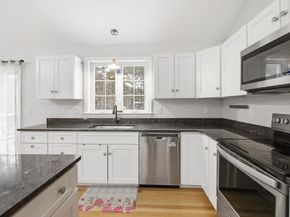 661 Wheelwright Rd, Barre MA 01005