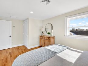 60 Frankin Street 60, Melrose MA 02176