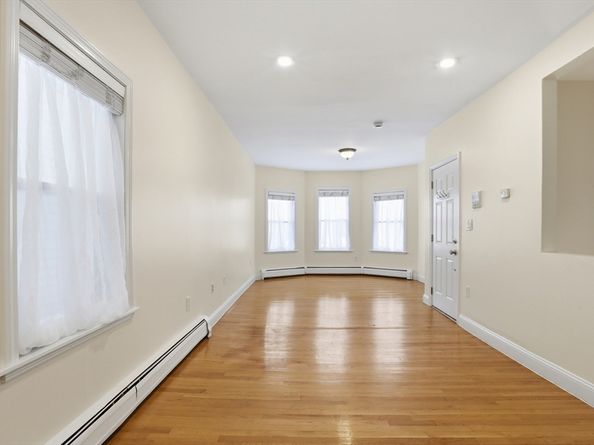 13 Howard St 1, Cambridge MA 02139