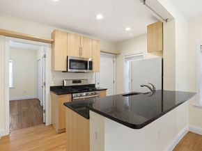 13 Howard St 1, Cambridge MA 02139