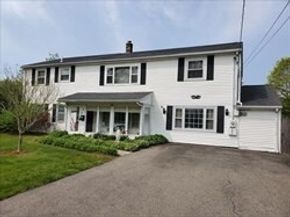 4 Annella Rd, Brockton MA 02302