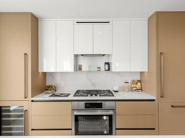 380 Harrison Avenue 1008, Boston MA 02118