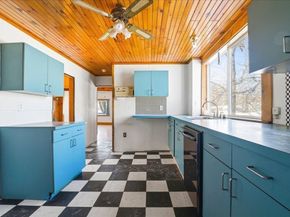 14 Cross St, Weymouth MA 02189