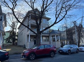 59 Dover St, Worcester MA 01609