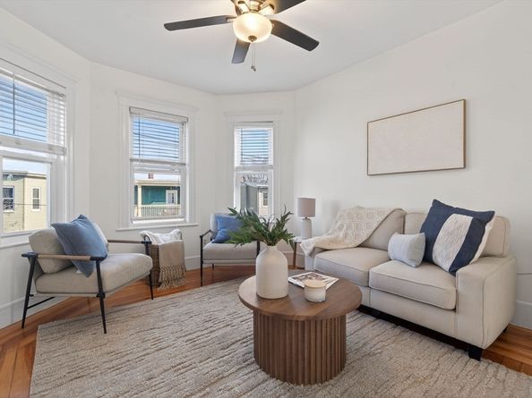 102 Grant B, Somerville MA 02145