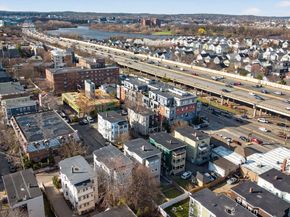 102 Grant B, Somerville MA 02145