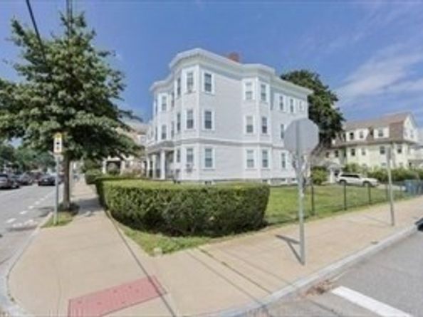 175 Belmont St, Belmont MA 02478