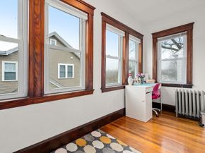 27 Linwood 27, Arlington MA 02474