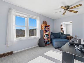 96 Century Way 96, Gardner MA 01440
