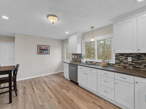 78 Asnebumskit Road, Paxton MA 01612