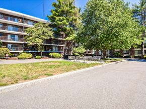 993 Massachusetts Ave 212, Arlington MA 02476