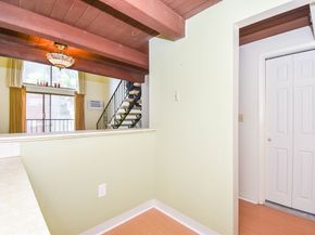 993 Massachusetts Ave 212, Arlington MA 02476