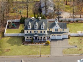 11 Briarwood Dr, Westwood MA 02090