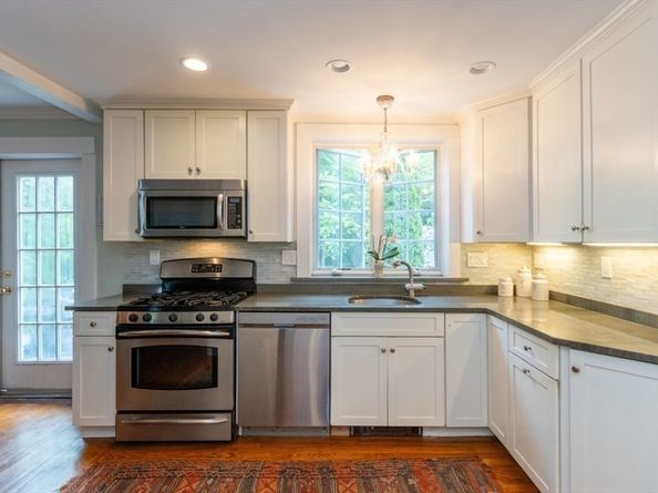 6 Willow Street, Wellesley MA 02481