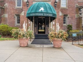 20 Chapel St B309, Brookline MA 02446
