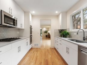 875 Old Rd To 9 Acre Cor, Concord MA 01742