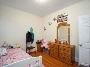 37 Benefit St, Worcester MA 01610