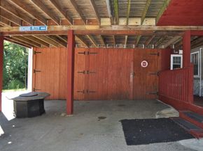 25 Maple Ave, Oxford MA 01537