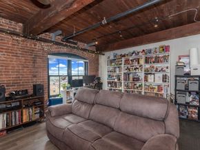 55 Sterling St 305, Clinton MA 01510