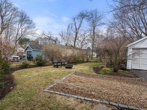 325 Parker Street, Newton MA 02459