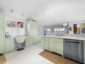 31 Lincoln House Point, Swampscott MA 01907