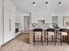 20 Common Court 20, Lexington MA 02421