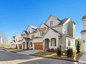 20 Common Court 20, Lexington MA 02421