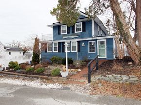 19 Maple Street, Wareham MA 02532