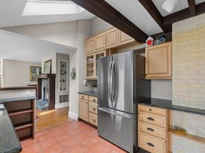 30 S River St, Wellesley MA 02482